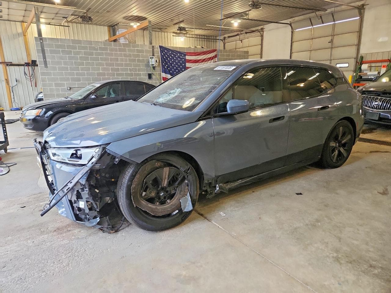 2023 BMW IX, фото 1